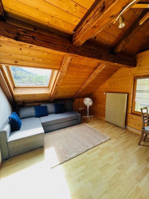 Au Bord Du Lac Darligen Экстерьер фото